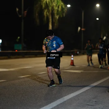 Runner Photo 5904229
