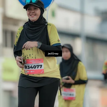 Runner Photo 5904230