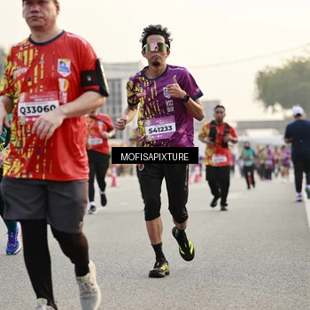 Runner Photo 5904242