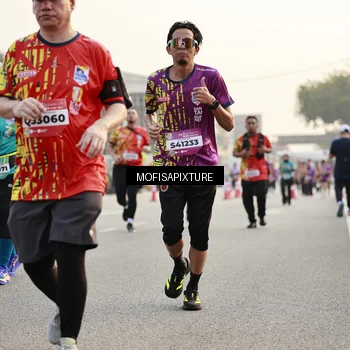 Runner Photo 5904255