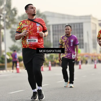 Runner Photo 5904272
