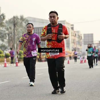 Runner Photo 5904284