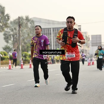 Runner Photo 5904286