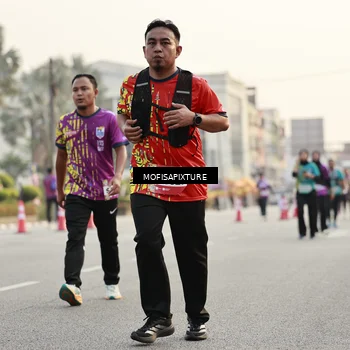 Runner Photo 5904293