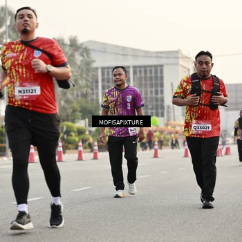 Runner Photo 5904294