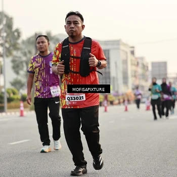 Runner Photo 5904300