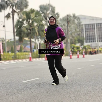 Runner Photo 5904372