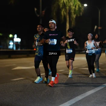 Runner Photo 5904384