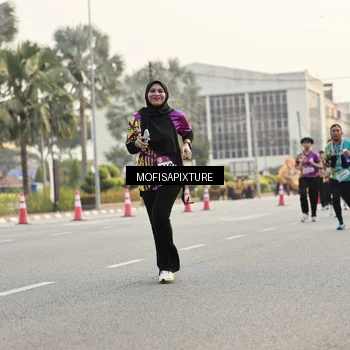 Runner Photo 5904397