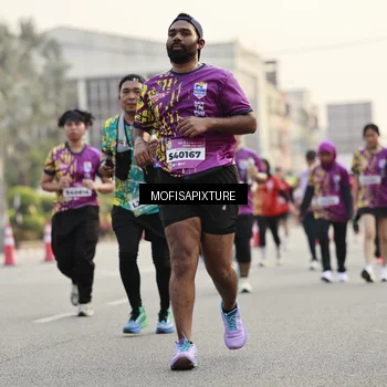 Runner Photo 5904408