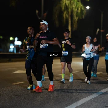 Runner Photo 5904410