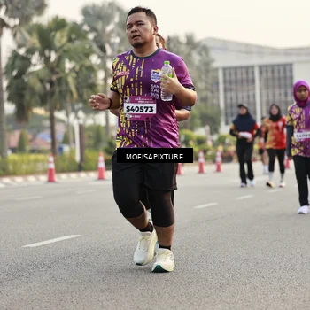 Runner Photo 5904441