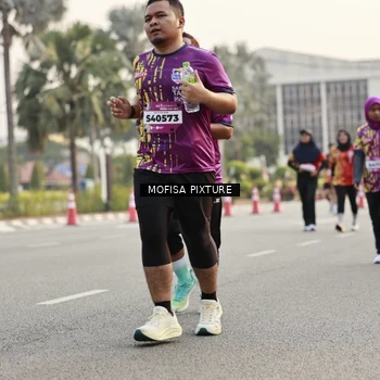 Runner Photo 5904445