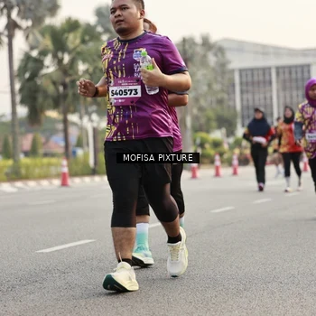 Runner Photo 5904446