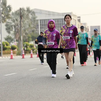 Runner Photo 5904470