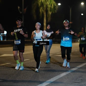 Runner Photo 5904472
