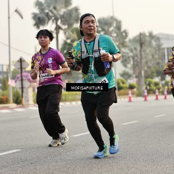 Runner Photo 5904489