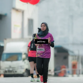 Runner Photo 5904535