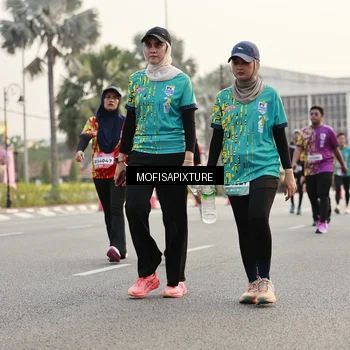 Runner Photo 5904543
