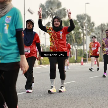 Runner Photo 5904555