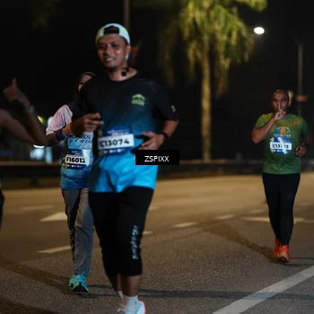 Runner Photo 5904558