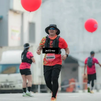 Runner Photo 5904575