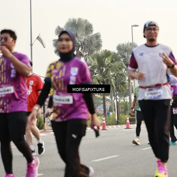 Runner Photo 5904639