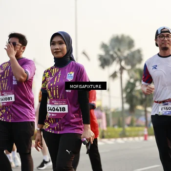 Runner Photo 5904643