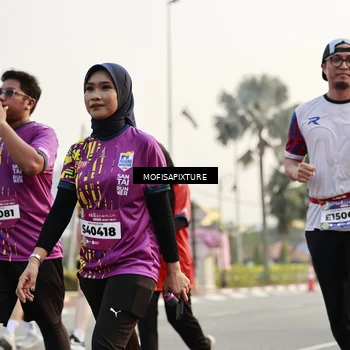 Runner Photo 5904650