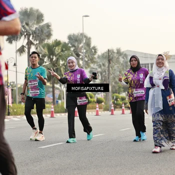 Runner Photo 5904654
