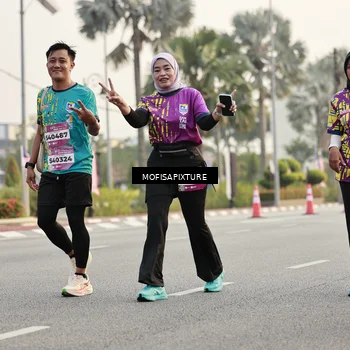 Runner Photo 5904670