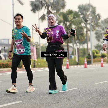 Runner Photo 5904686
