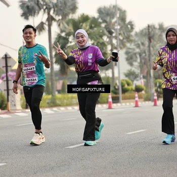 Runner Photo 5904688