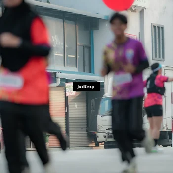 Runner Photo 5904691