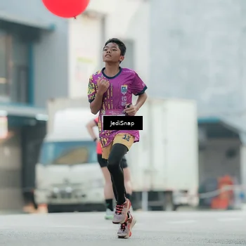 Runner Photo 5904698