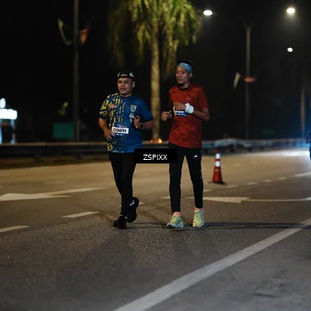 Runner Photo 5904726