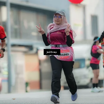 Runner Photo 5904759