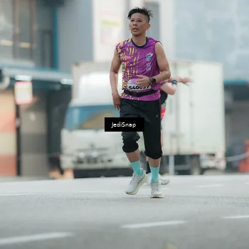 Runner Photo 5904789