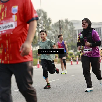 Runner Photo 5904809