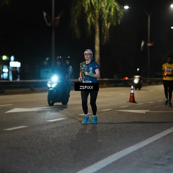 Runner Photo 5904810