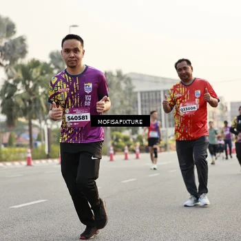 Runner Photo 5904817
