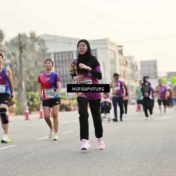Runner Photo 5904838