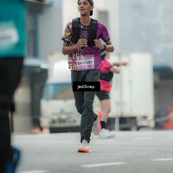 Runner Photo 5904856