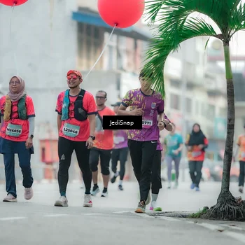 Runner Photo 5904886