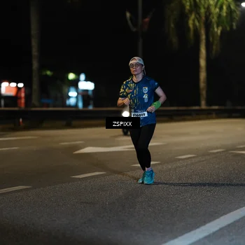Runner Photo 5904900