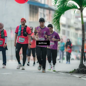 Runner Photo 5904910