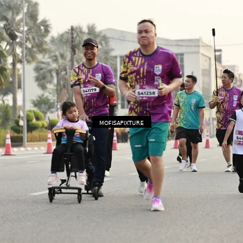 Runner Photo 5904917