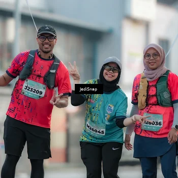 Runner Photo 5904942