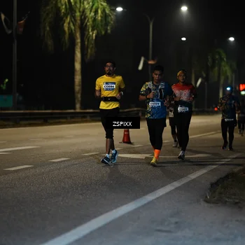 Runner Photo 5904943