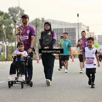 Runner Photo 5904946